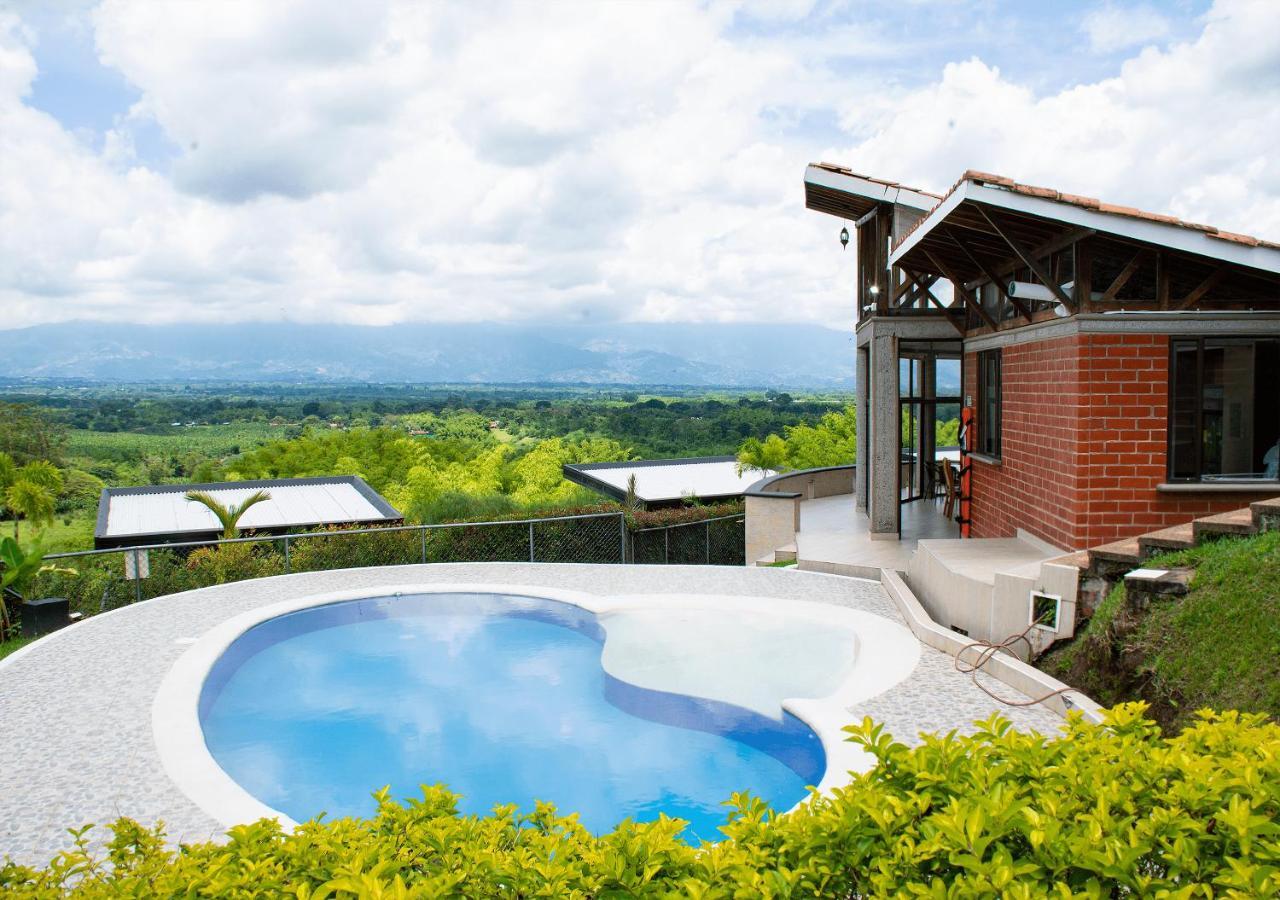 Villa Panorama Pueblo Tapao à Armenia  Extérieur photo